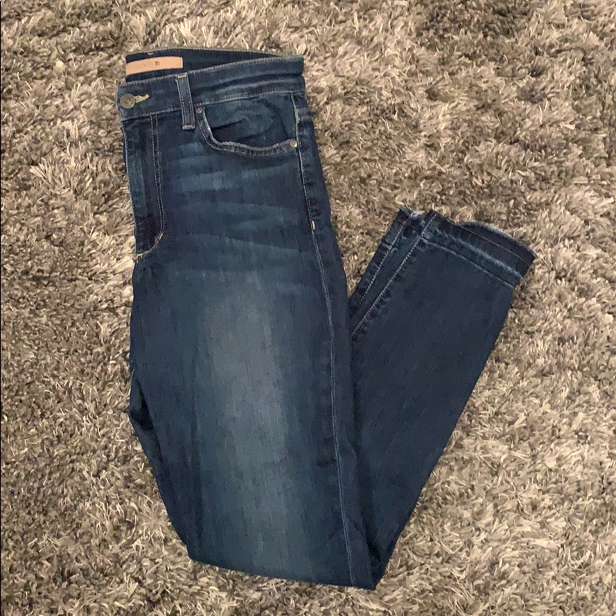 Joe’s Hi Rise Skinny Jeans
